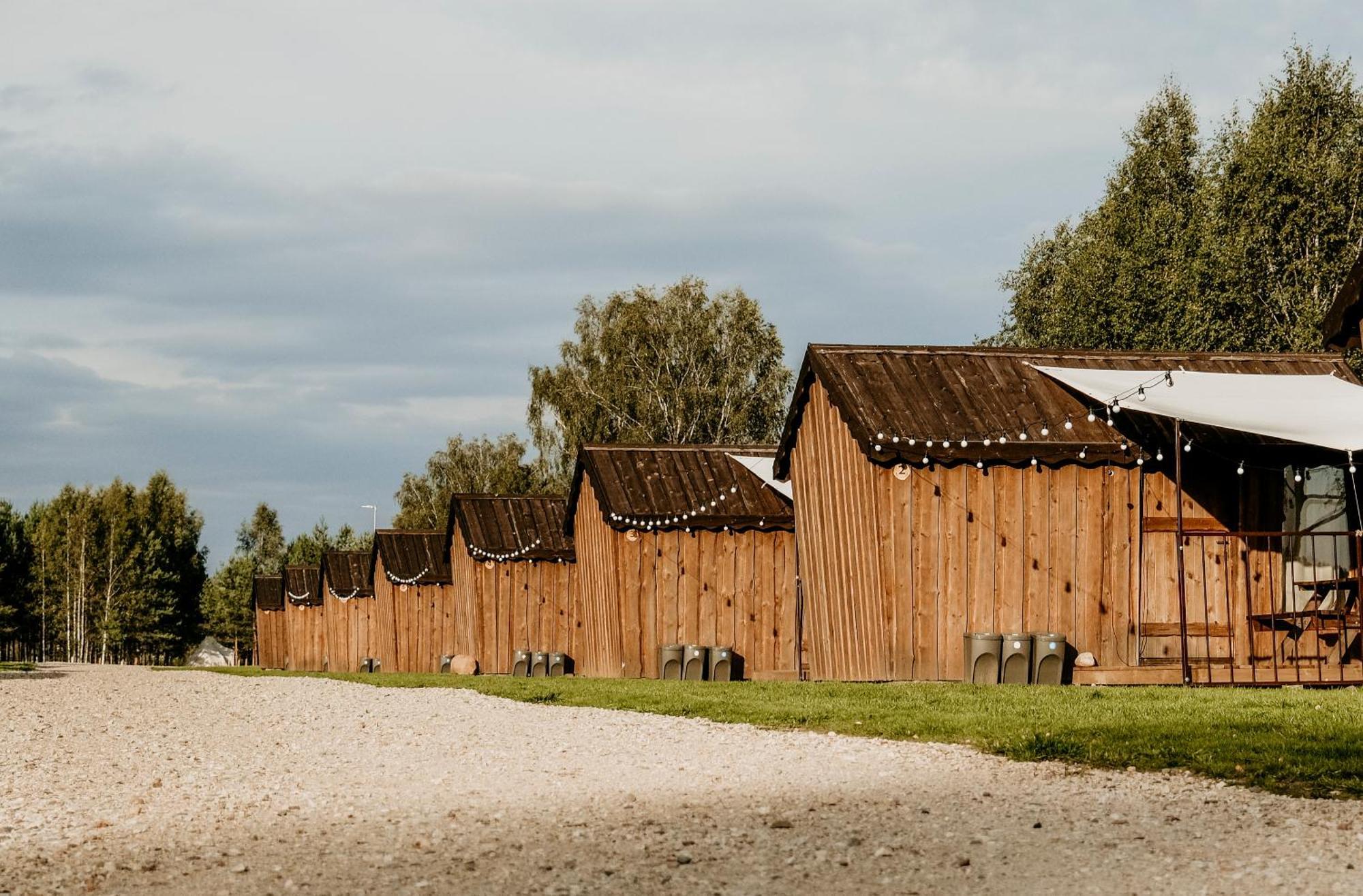 Kempings Daugavas Lokos Sargeliski Exteriér fotografie